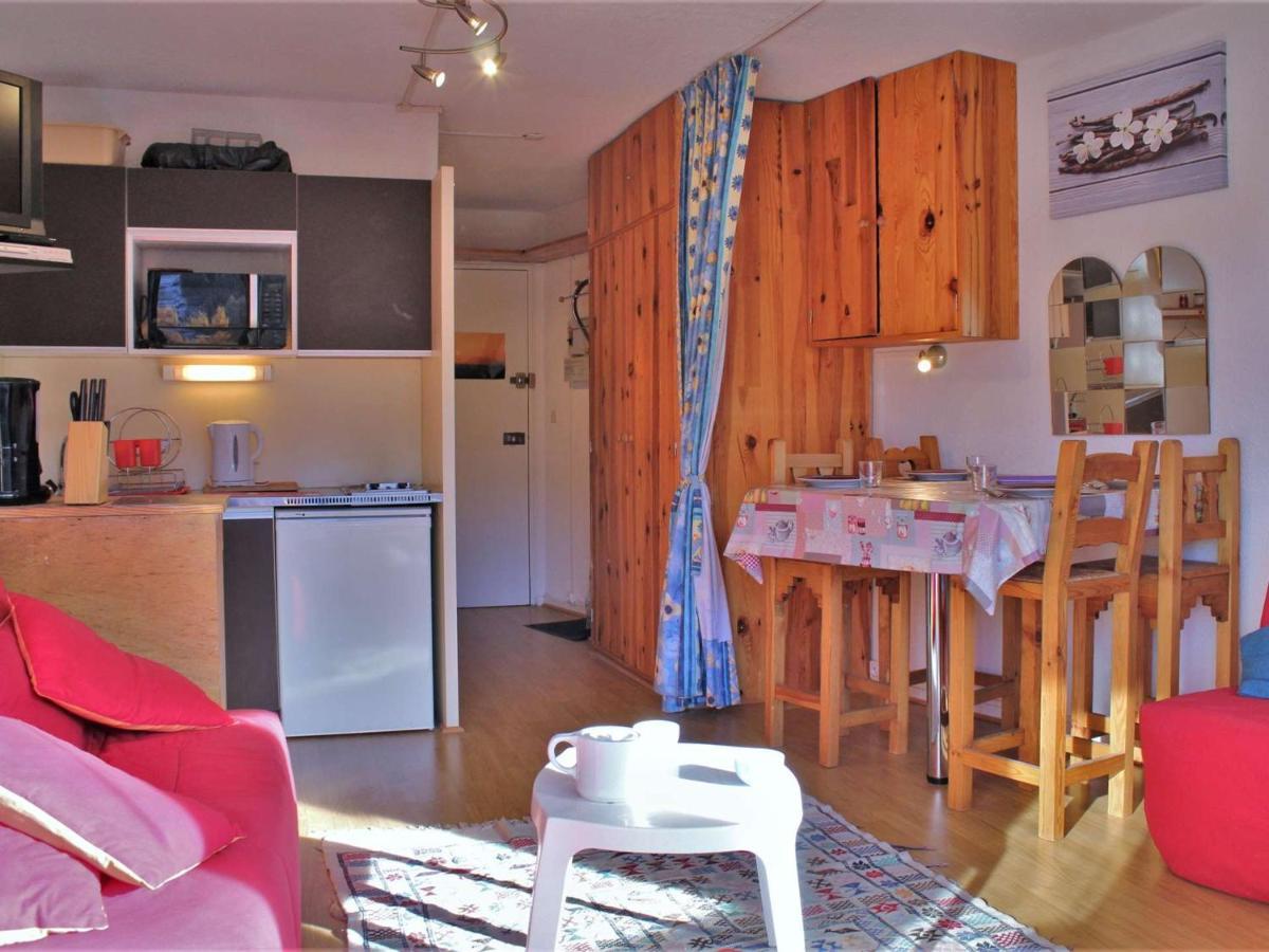 Studio Cosy A Risoul 1850 - 4 Couchages, Pied Des Pistes, Parking, Balcon - Fr-1-330-543 外观 照片